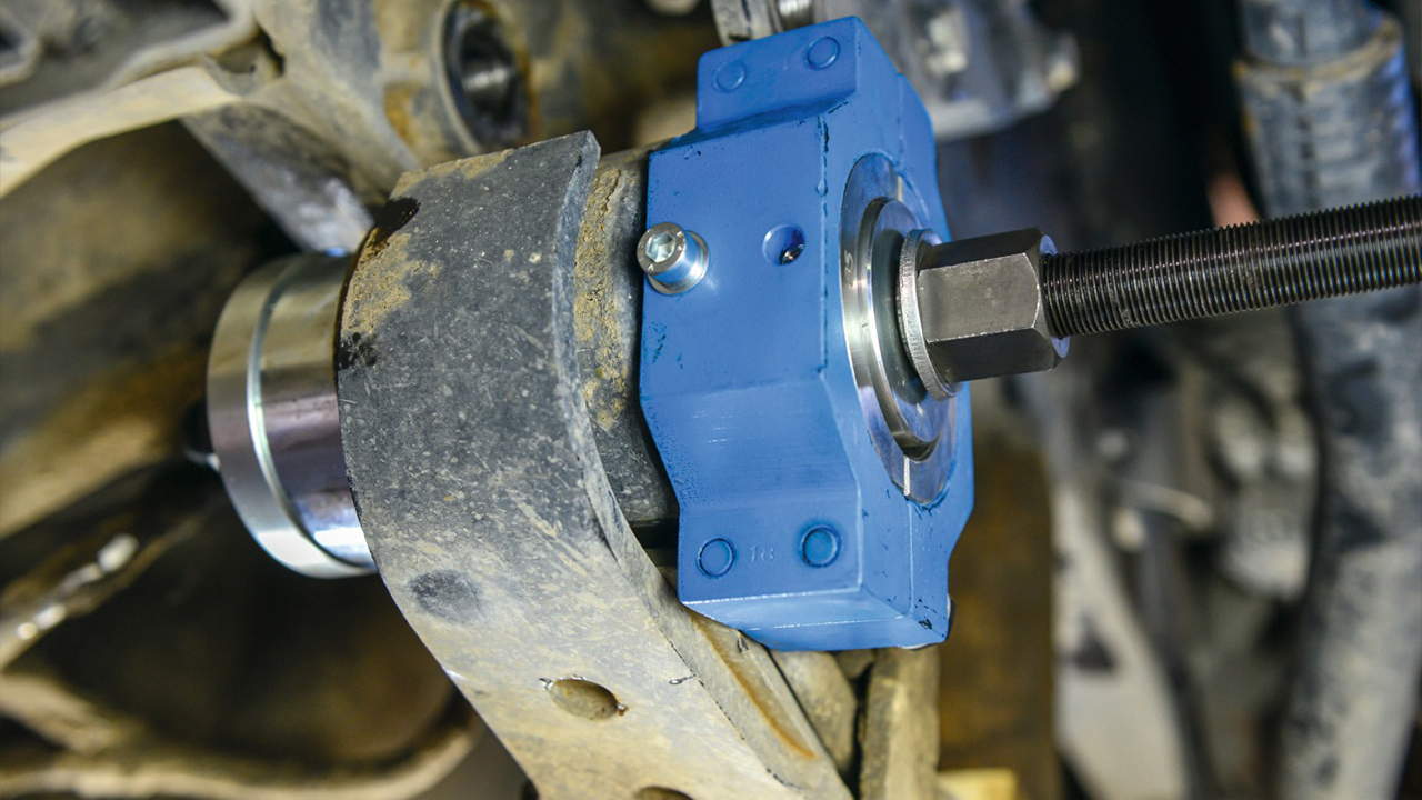 Embedding Bearing Bushing